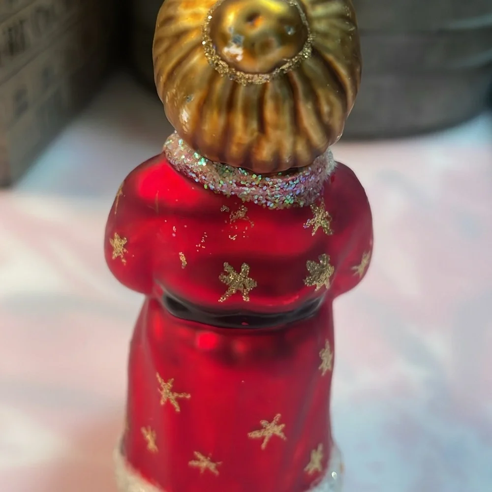 Mrs Claus Blown Glass Ornament - Picture 4 of 4